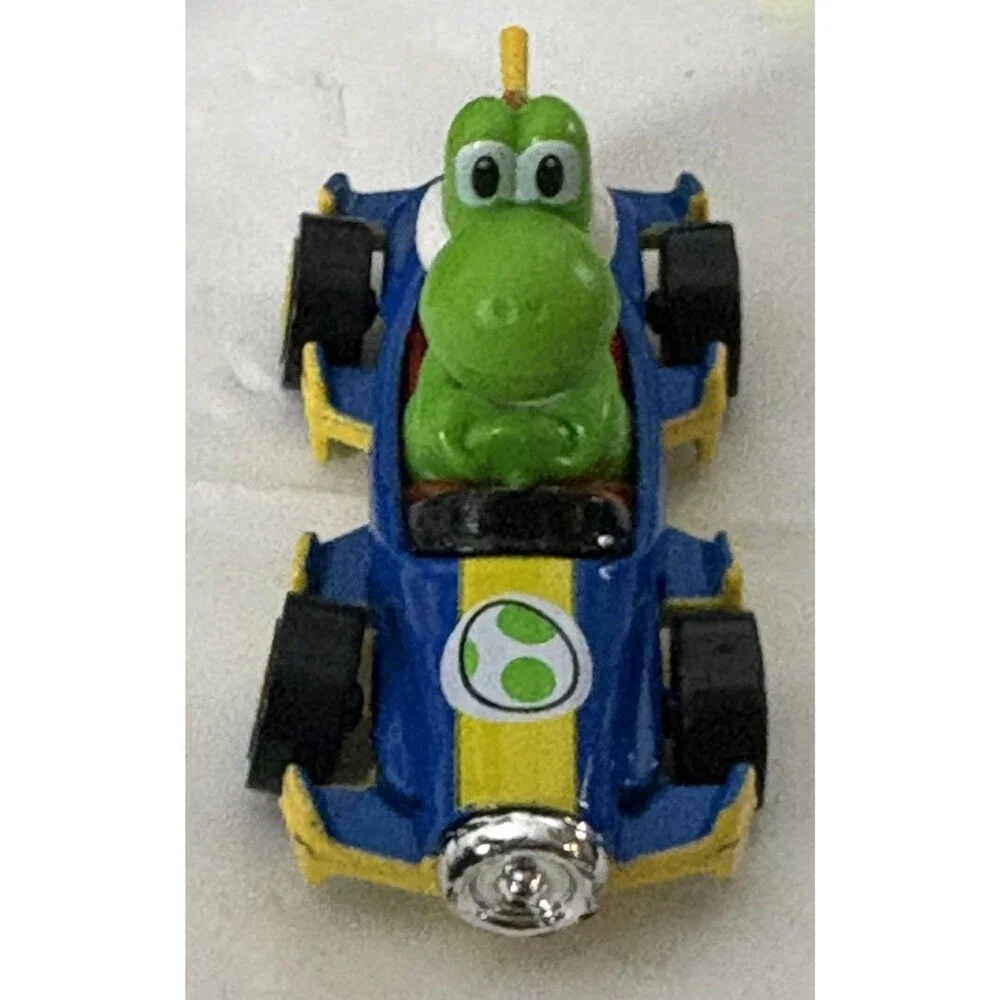 Hot Wheels Mario Kart Yoshi